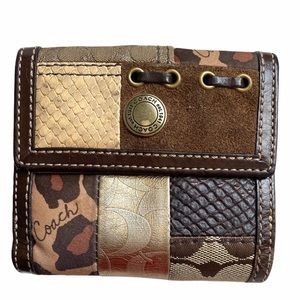 Coach Women’s Signature Patchwork Button Wallet